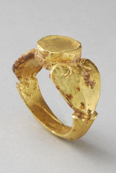 roman gold ring